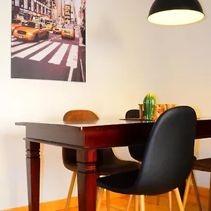 https://tranquilo-apartamento-cerca-del-centro-histrico.hotelsinnerja.org